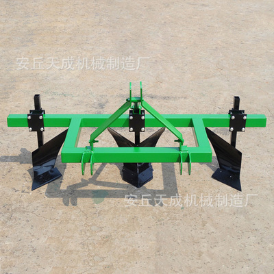 四轮拖拉机带的一机多用起垄犁开沟犁农用耕地犁双行起垄种植机械