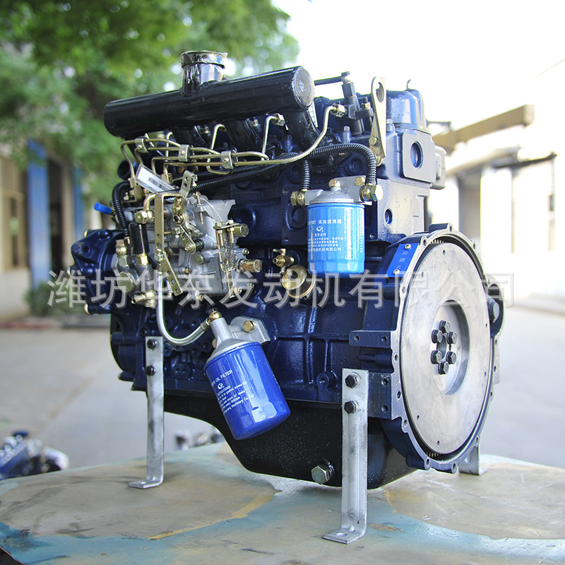 Четыре Чонгья -четырехцилиндровый дизельный двигатель ZH490Y4.