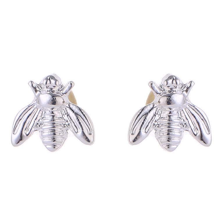 Labret stud lip piercing jewelry styling detail