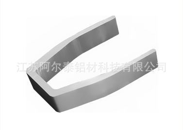 提供铝型材精加工 钻 冲 刨 铣 折弯 焊接 精切割等