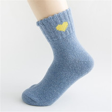 加厚保暖羊毛袜 2021年爆款爱心 双股加厚女士兔羊毛袜子