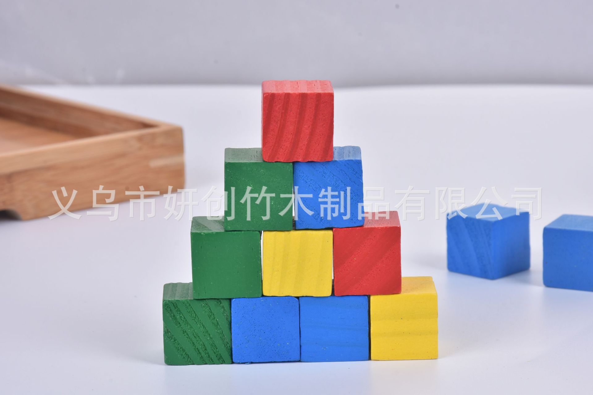 义乌市妍创竹木制品有限公司