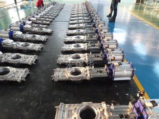 不锈钢气动稧式闸板阀