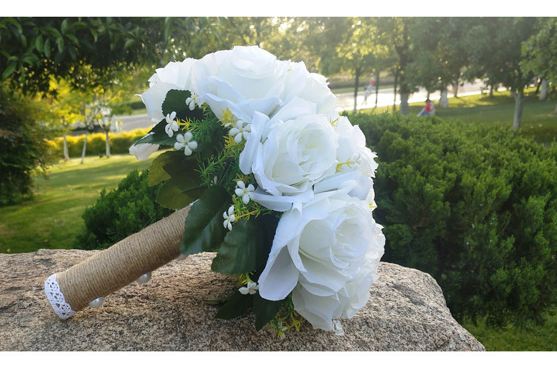 Fashion Bouquets Brides Wedding Bouquets Simulation Roses Bouquets display picture 4