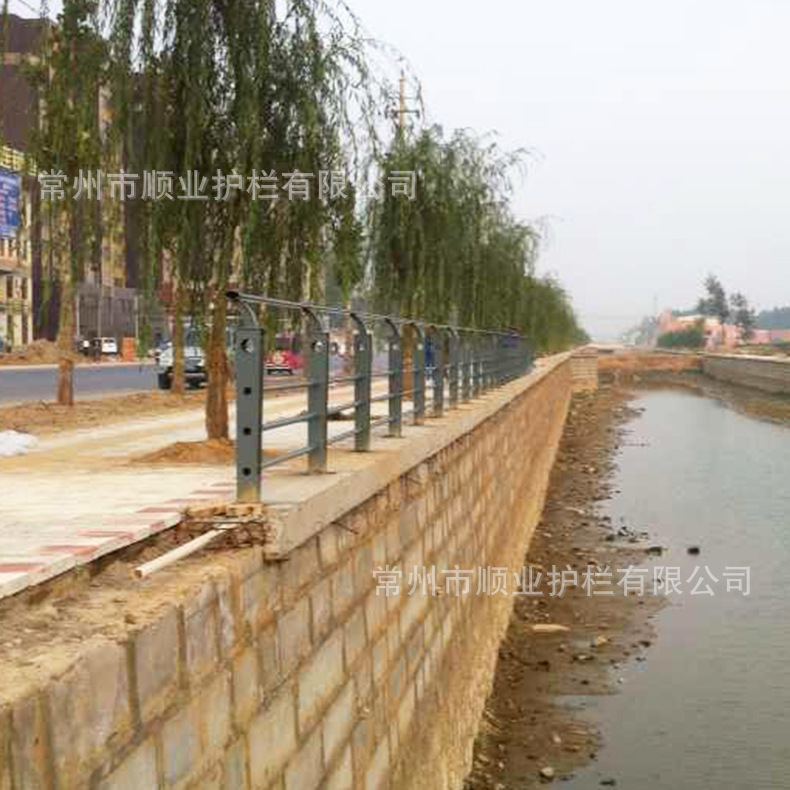 厂家供应河道护栏 河道桥梁扶手护栏 河道隔离围栏 可定制