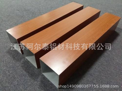 现货供应木纹铝方管 优质木纹色铝方管 装饰用木纹铝方管