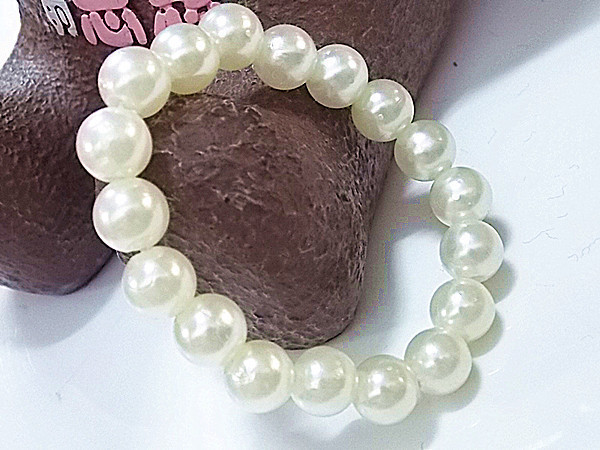 Big white beige creative bracelet pearl