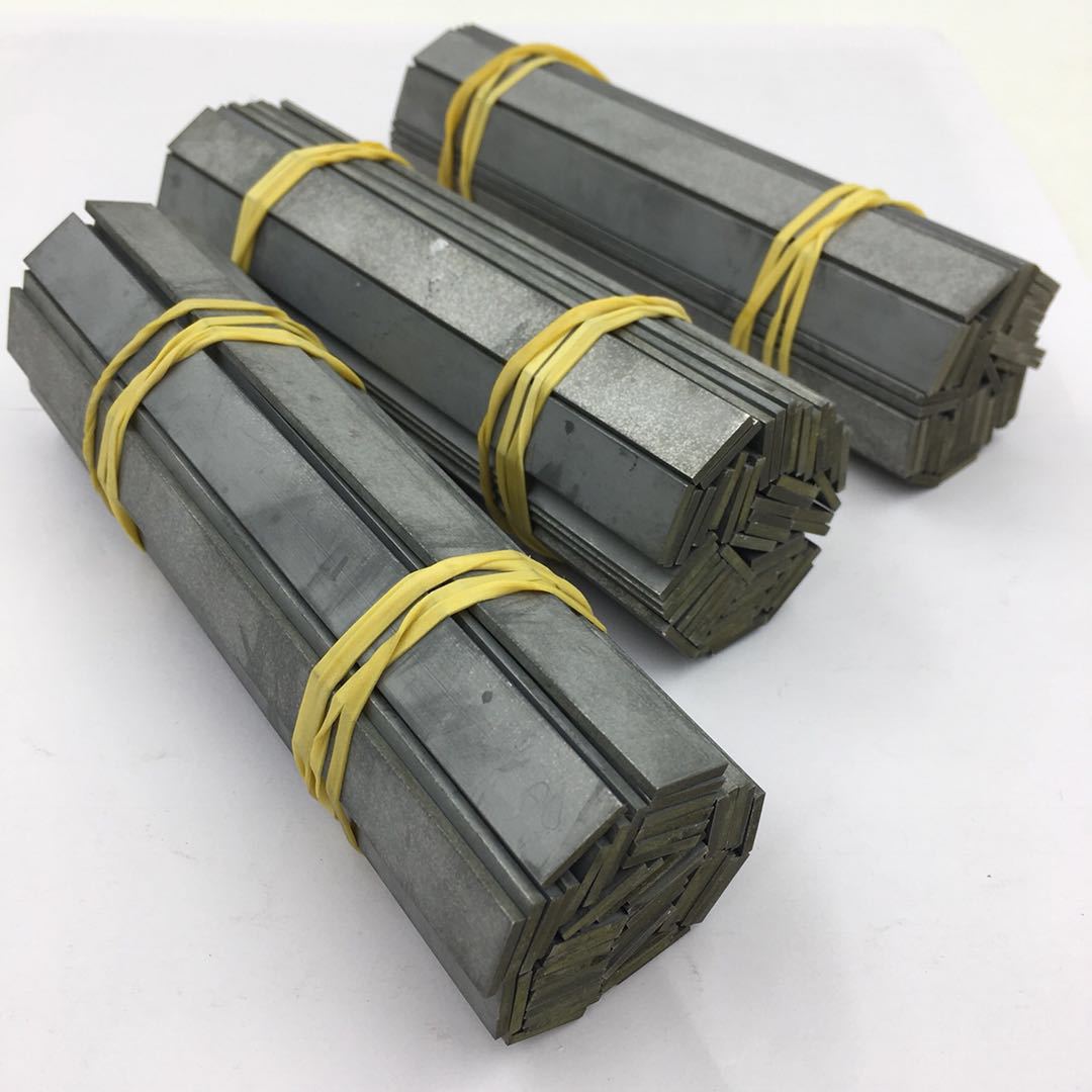 硬质合金棒材 钨钢精磨圆棒 硬质合金单孔棒材 钨钢圆棒 钨钢刀棒