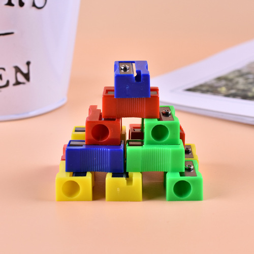 Single hole small square pencil sharpener small pencil sharpener pencil sharpener primary school student stationery wholesale kindergarten small prizes