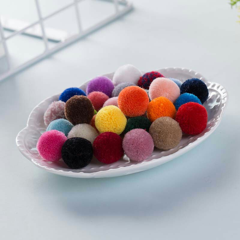 厂家直销 开司米涤纶毛毛球服饰发饰毛衣配件辅料 免费拿样