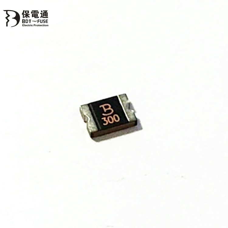 自恢复保险丝PTC181216V300 PPTC1812 3A 16V台湾BDT-FUSE