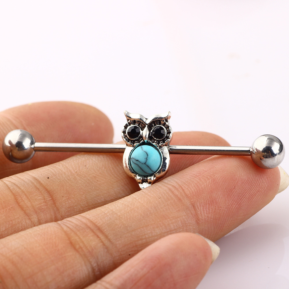 Pointed titanium steel lip stud product view