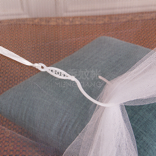 Wholesale Student Dormitory Bed Net Single Floor-standing Square Top Home Room Old-style Upper and Lower Bunk Bed Net Manufacturer