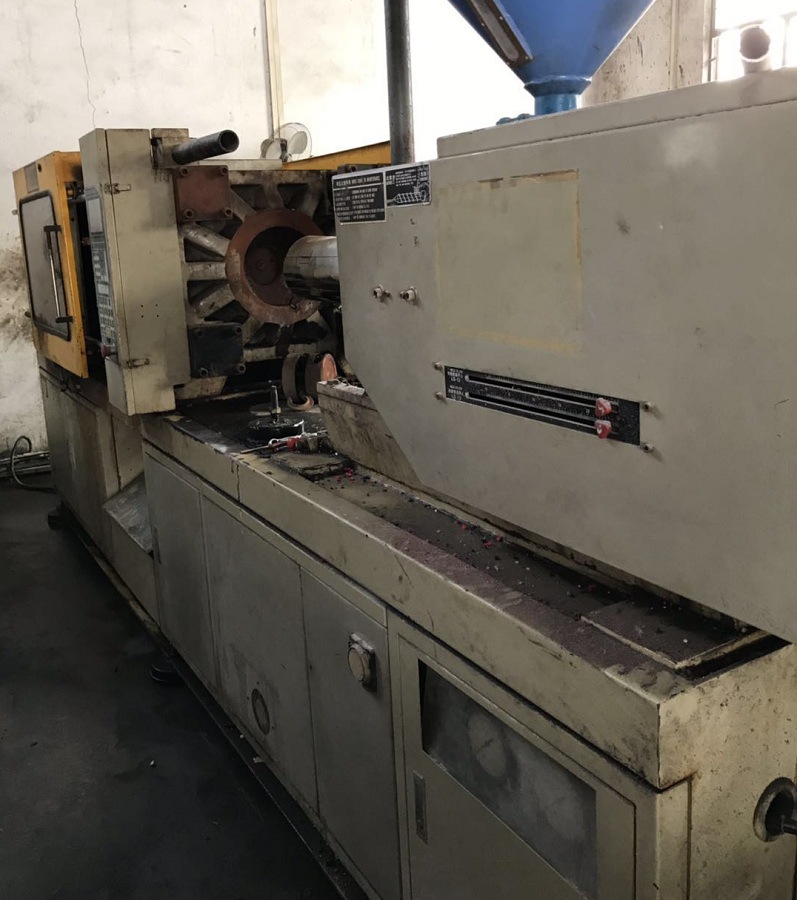 承接各类家用生活电器塑胶配件配件附件注塑加工