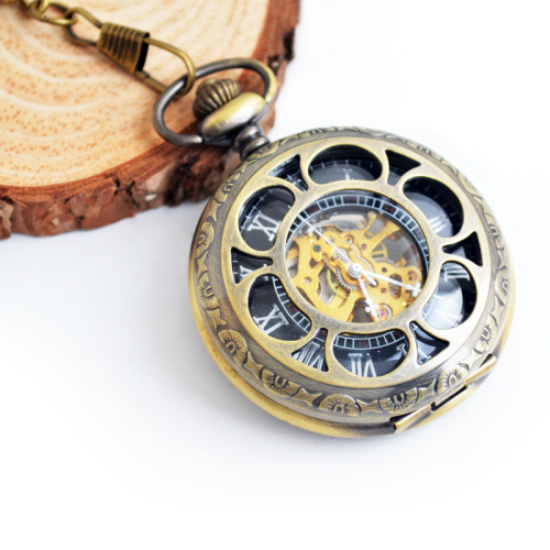Classic Retro Hollow Wreath Mechanical Pocket Watch Amazon Hot Selling Mechanical Pocket Watch Unisex Casual Pocket Watch