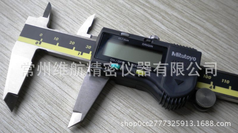 常州维航批发三丰原装正品数显卡尺型号：500-196-30量程0-150MM