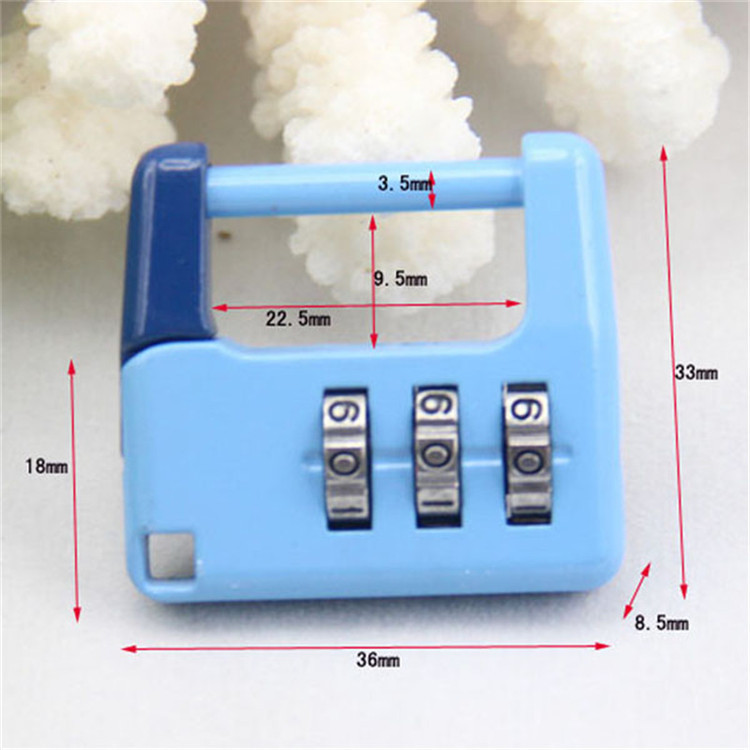 3364350827_1989119037