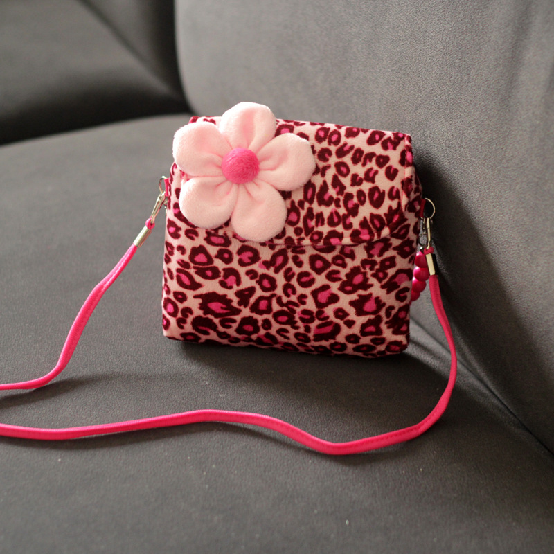 Sweet Flower Plush Small Square Bag