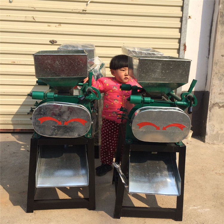 打花生碎机器 碎花生机器哪里有卖 宏瑞机器高粱玉米破碎机