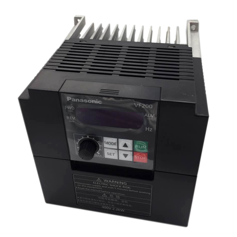 Panasonic 松下电器 VF200系列变频器 AVF200-0224 (400V 2.2Kw)