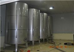 不锈钢容器加工单位。酒精储存容器加工厂家