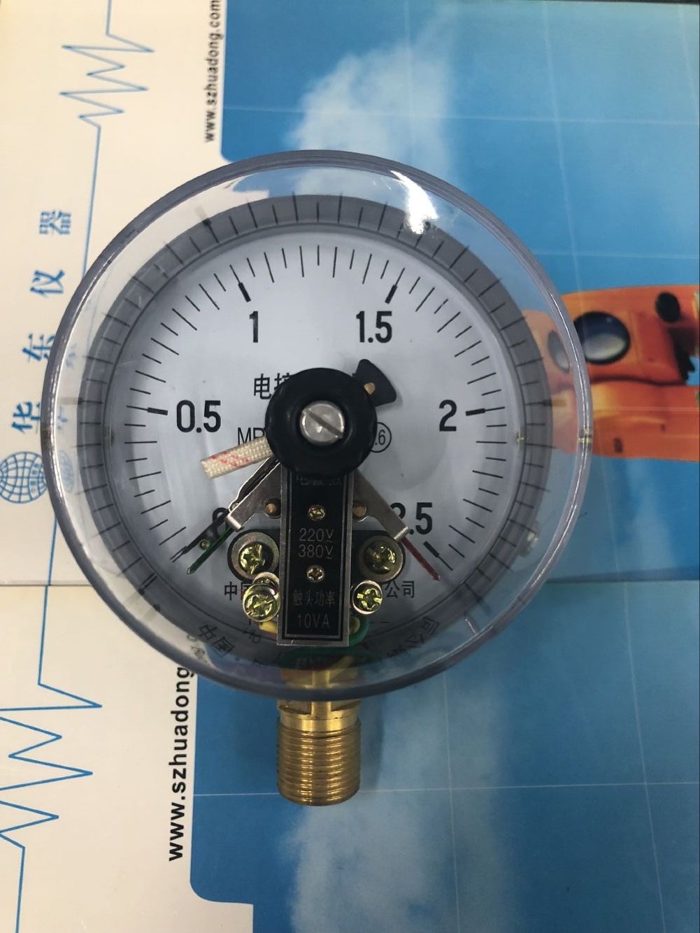 雷尔达电接点压力表YX100 0.16mpa 25MPA 380V220V 10VA M20*1.5