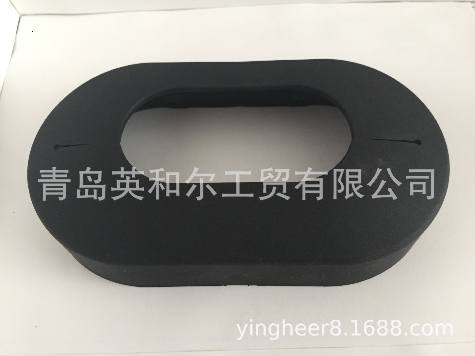 供应贴地护套 健身器材塑料配件 美观耐用防滑护角防撞胶管