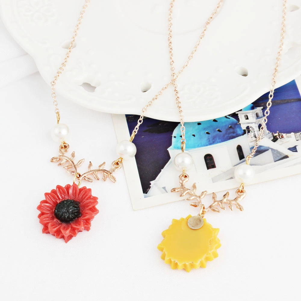 Creative accessory, fashionable necklace, pendant, sweater, for import, European style, flowered