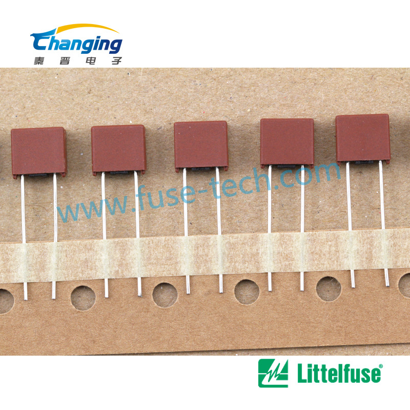 36911600000  1.6A   300V 微型保险丝 力特品牌 塑封方形保险丝