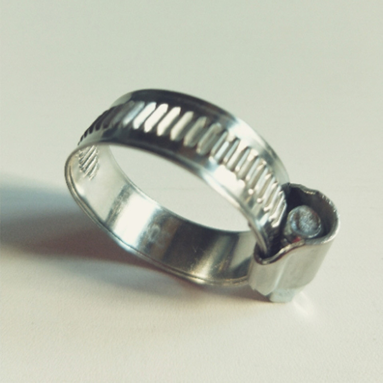 天津厂家美式喉箍不锈钢材质齐全价格适中保质保量期待与您的合作