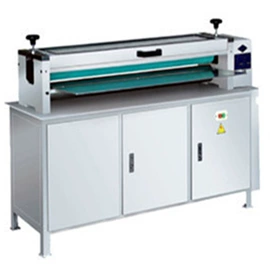 其他铆接设备;纸包装机械;打花机/打孔机