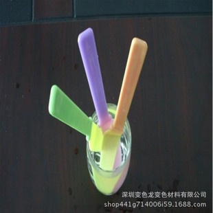 ���l����׃ɫ��ϣ��М�׃ɫ��؛Դ����׃�����a����