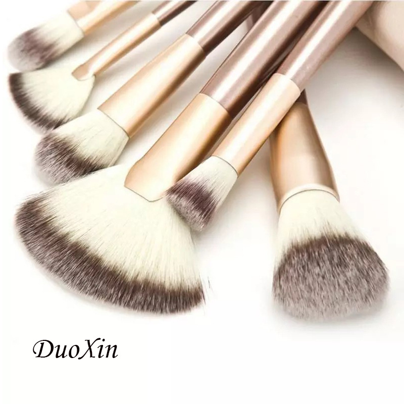 Champagne Makeup Brush Set 8