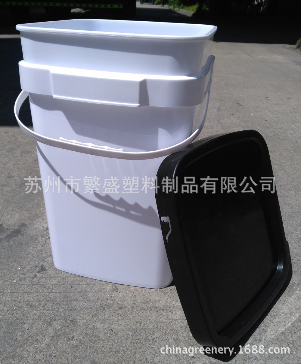 供应30L塑料方桶（略长方形）