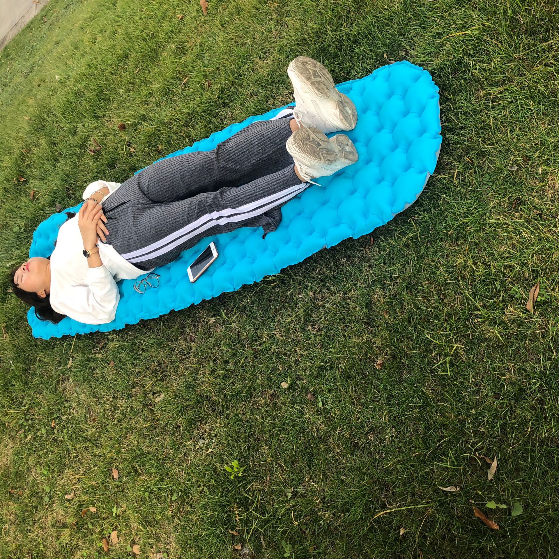 廠家?guī)齑鎡pu超輕戶外充氣睡墊 便攜式充氣睡墊、戶外帳篷充氣睡墊