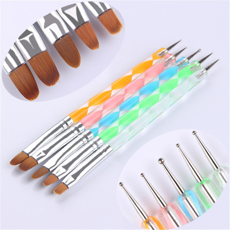 3943770221_1868497112