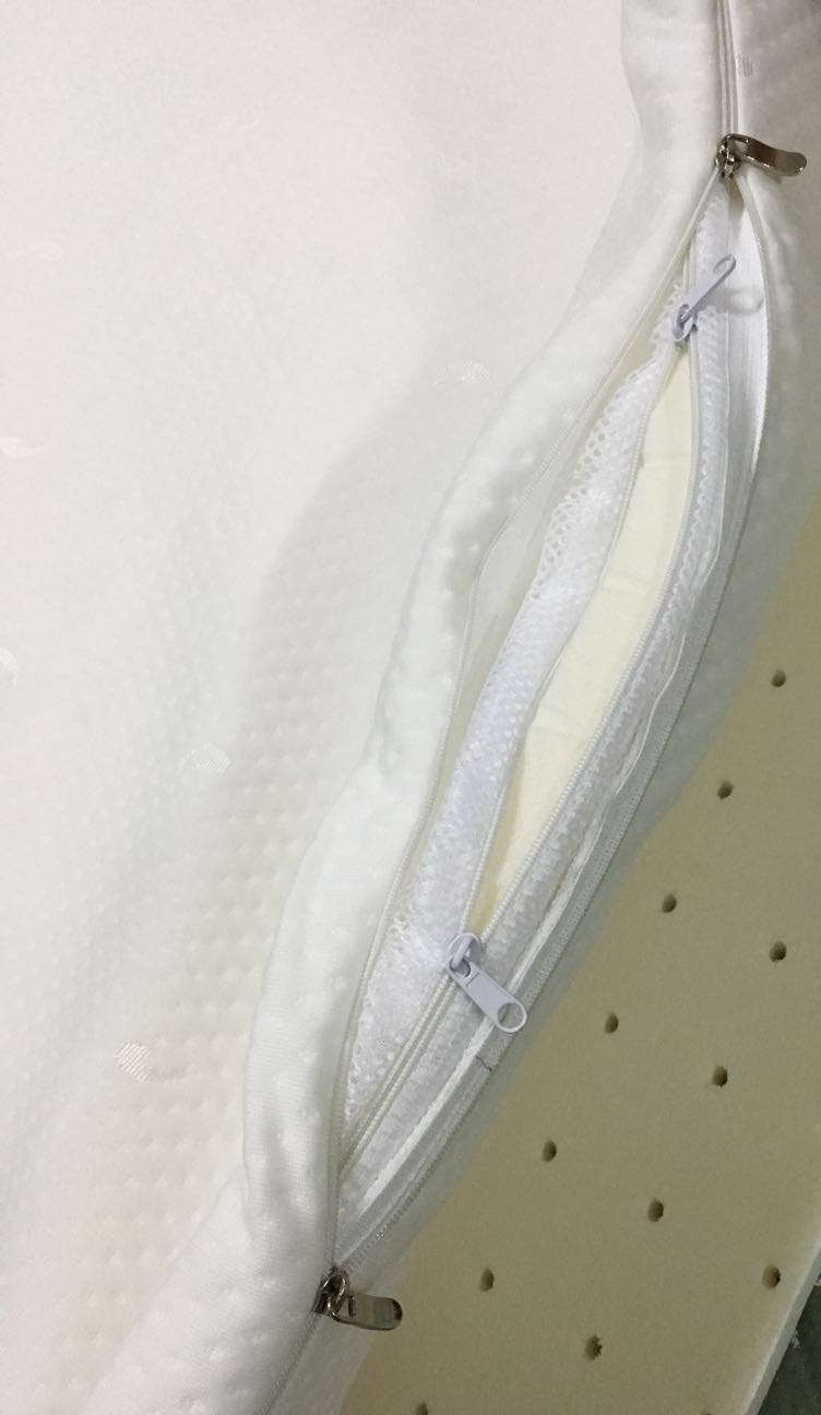 내부 재킷을 포함한 2cm 라텍스 쿠션
