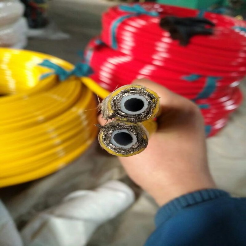 厂家直供：CNG软管*钢丝编织加强尼龙树脂管*油漆管