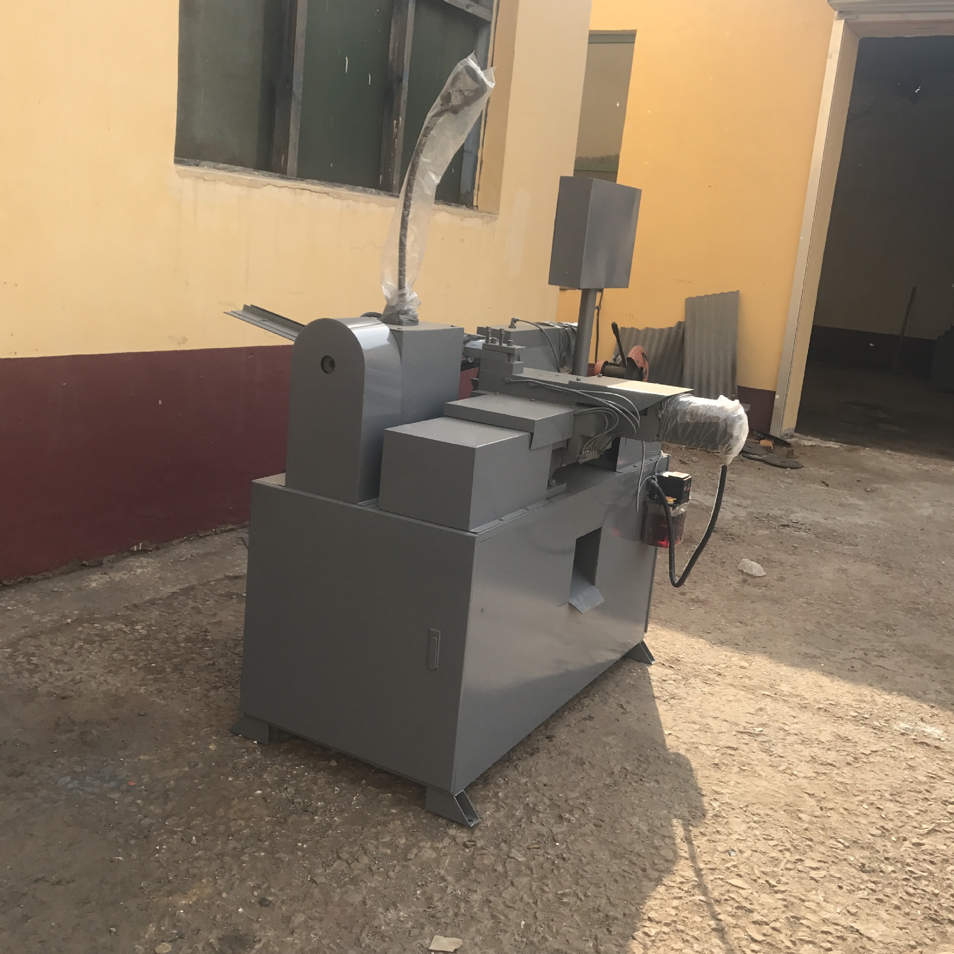 建筑套筒扒皮机 倒角机全套设备 型号齐全 质优价廉