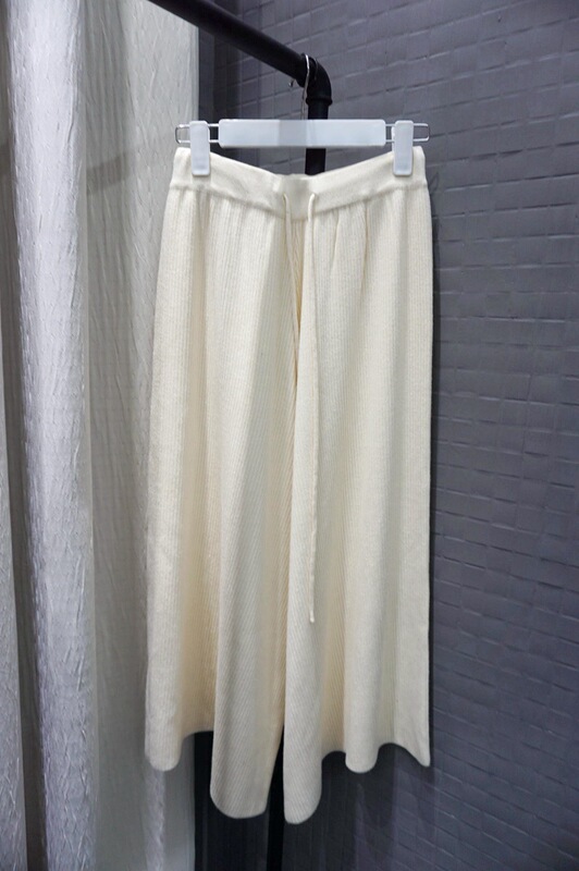 Ahi Spring New Loose Casual Pants Comfortable Large Swing Knitted Wide Leg Pants Women's High Waist Capri Pants