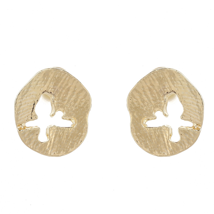 Labret stud lip piercing jewelry styling detail