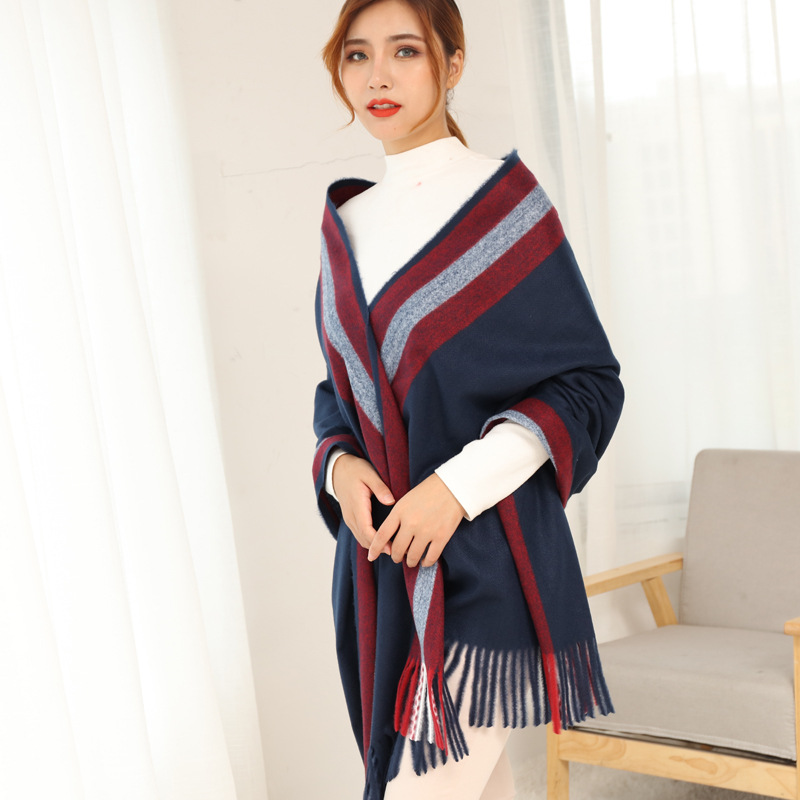 Otoño e invierno cálido versátil estilo coreano nuevo chal alargado rayas Cachemira-como borla bufanda de las mujeres al por mayor