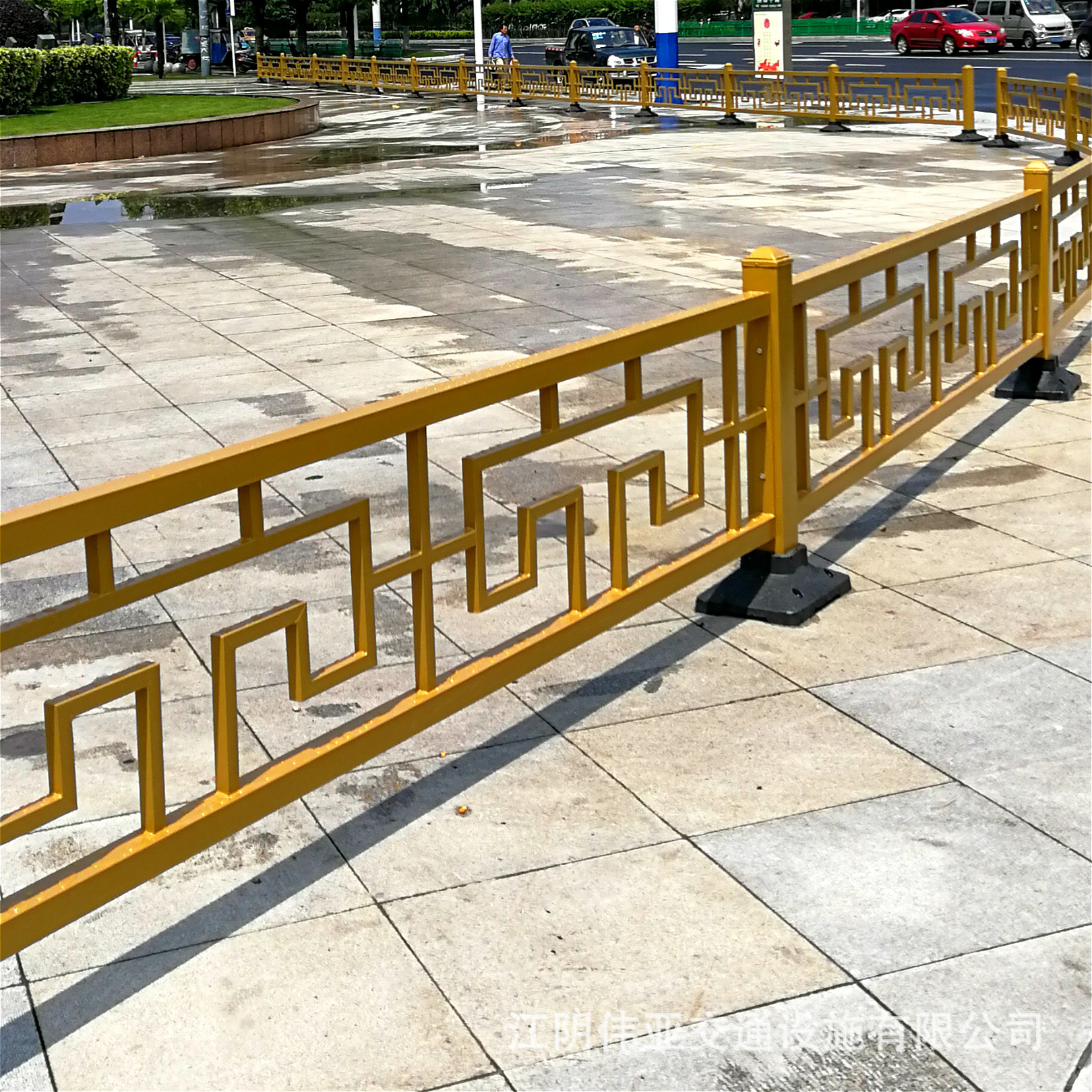 护栏厂家云纹护栏市政锌钢机非道路隔离栏中央围栏中式定制栏杆-阿里巴巴
