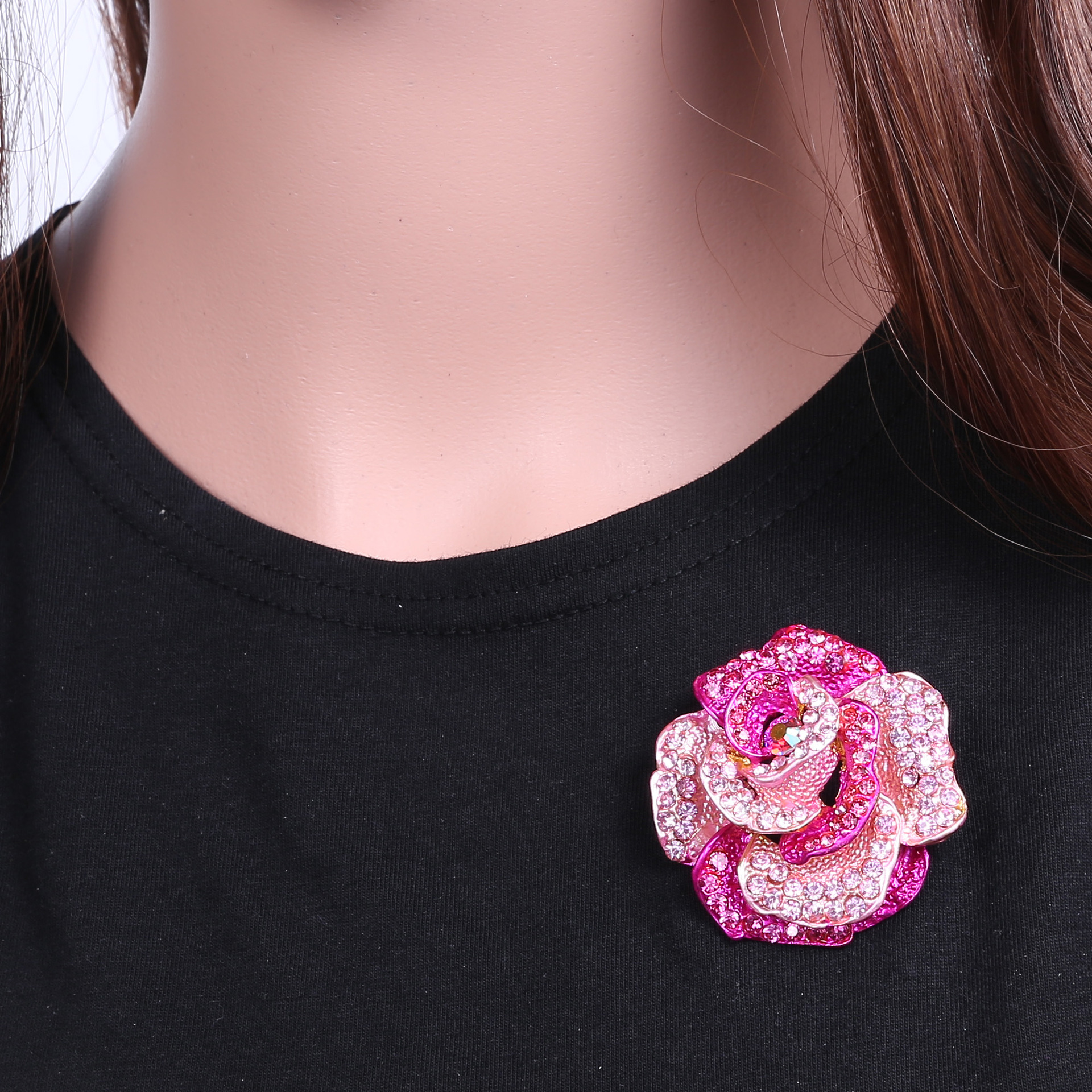 Elegant Flower Alloy Inlay Rhinestones Women's Brooches display picture 3