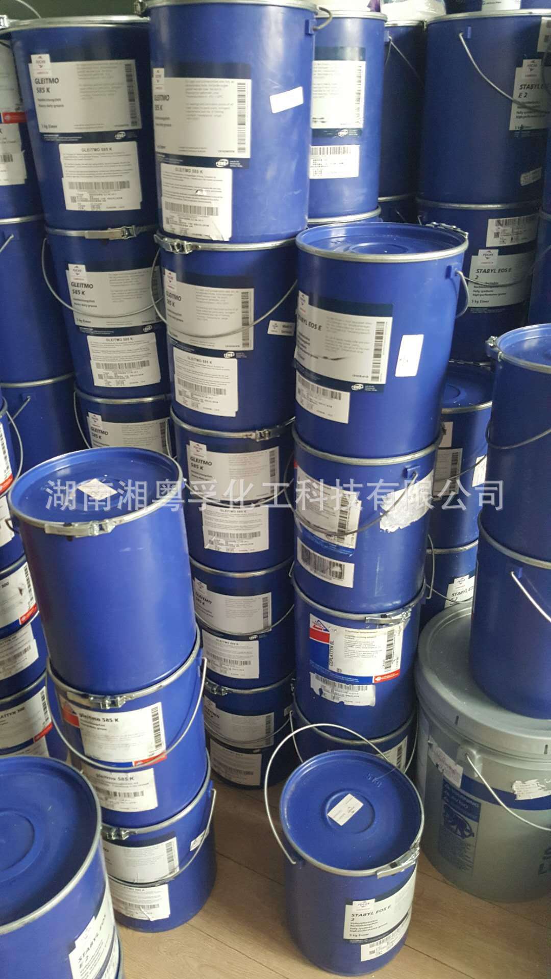 907677813763123928