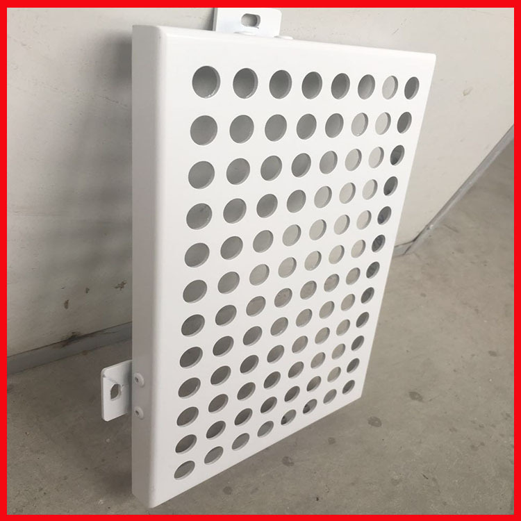 厂家供应幕墙雕孔金属板门头招牌2mm冲孔铝单板氟碳喷涂图案孔板