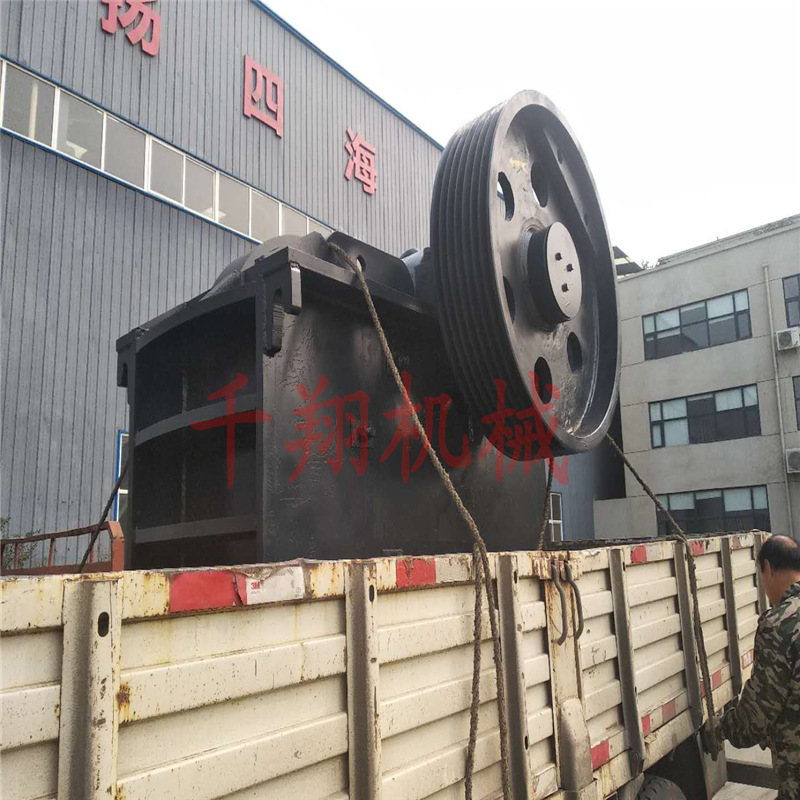 闪锌矿山花岗岩粗碎强力ep颚式破碎机 小型青石头子鄂破制砂设备