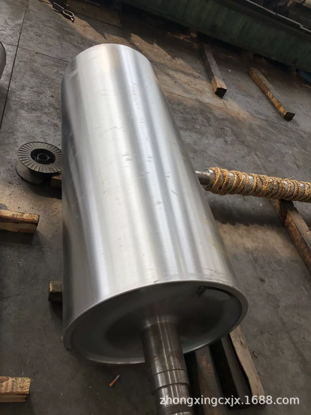 厂家直销 冷轧输送用镀铬辊 轧机备件 辊子 滚子 机械配件