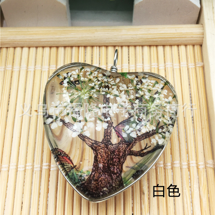 白色