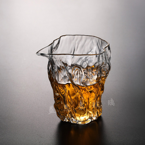 Manufacturer wholesale high borosilicate heat-resistant hammered transparent glass tea cup tea sea small tea cup Japanese Kung Fu tea cup